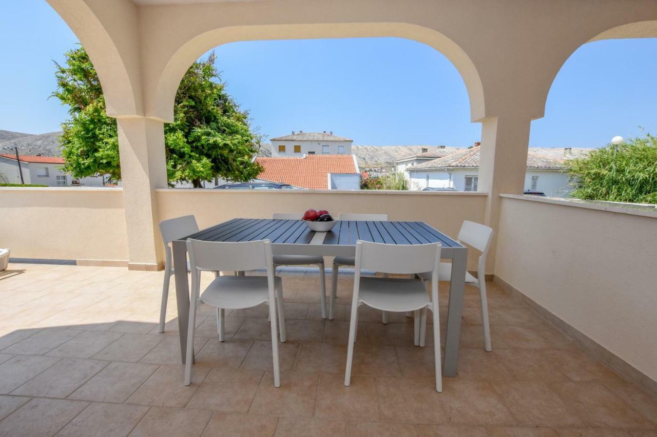 Apartment Magena - Modern In Pag Center